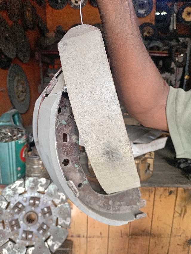Brakes Shoes