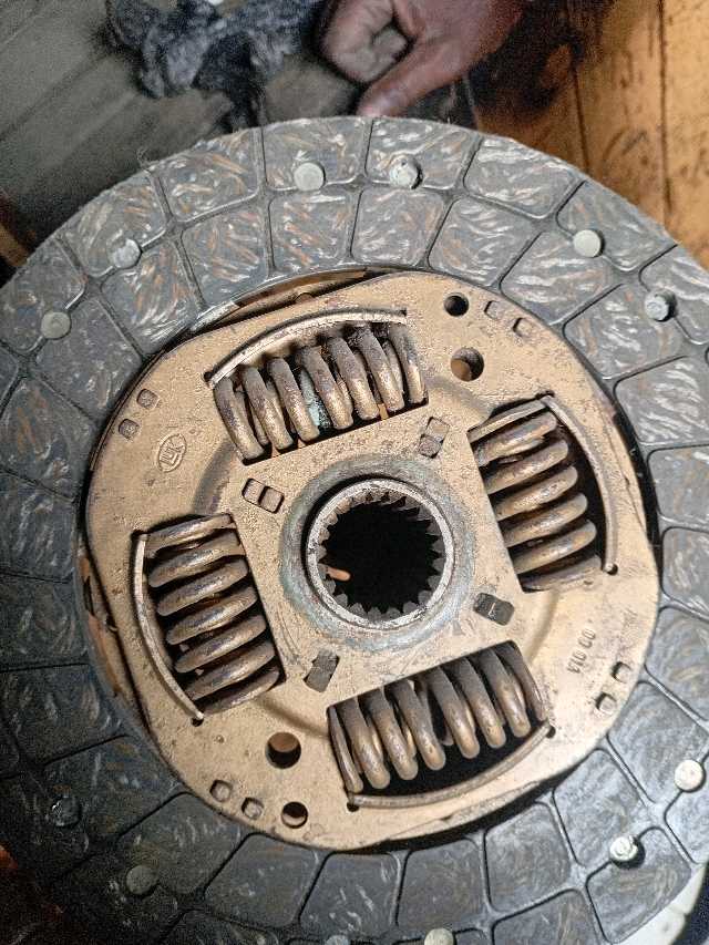 Luk Clutch Plate for Toyota Hilux